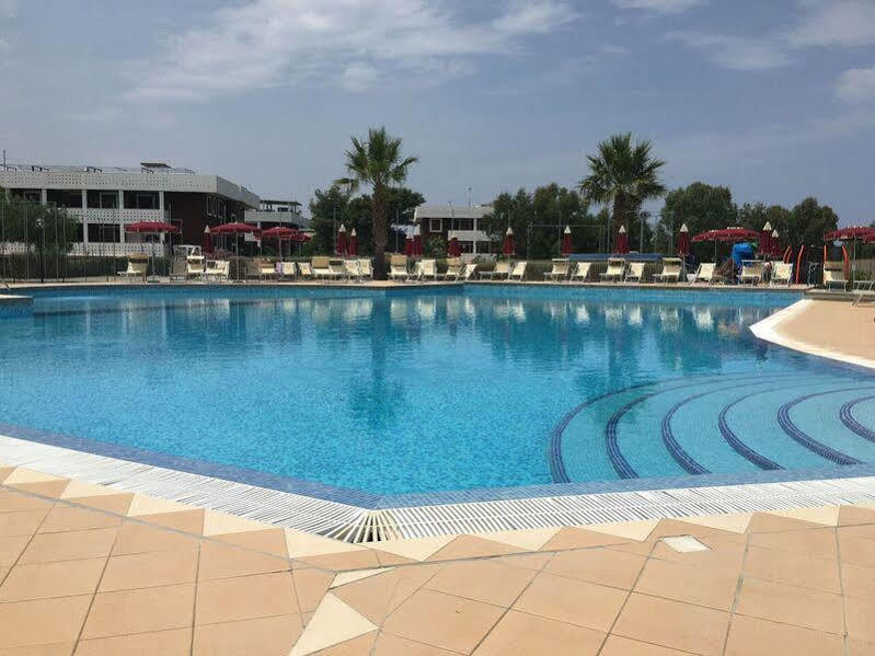 Club Esse Costa Dello Jonio Hotel Mandatoriccio Marina Exterior foto