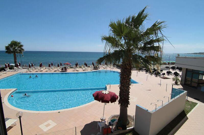 Club Esse Costa Dello Jonio Hotel Mandatoriccio Marina Exterior foto