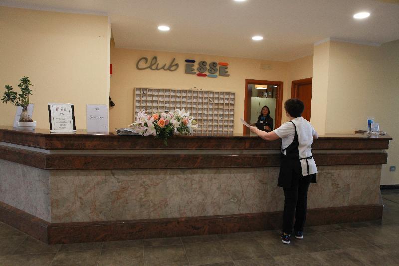 Club Esse Costa Dello Jonio Hotel Mandatoriccio Marina Exterior foto